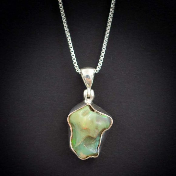Ethiopian Opal Pendant – A - Picture 1 of 3